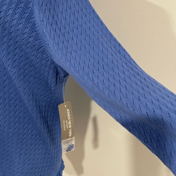 Brand New Jones New York Blue Knit Women's Top - Picture 9 of 9